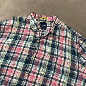 Tommy Bahama Shirt Mens XL Plaid 100% Linen Hawaiian Beach Camp Tropical